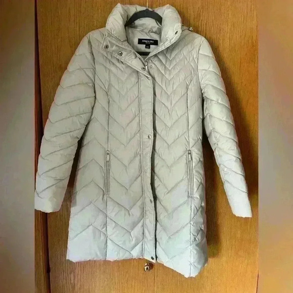 Kenneth Cole women's puffer jacket M - Picture 1 of 14